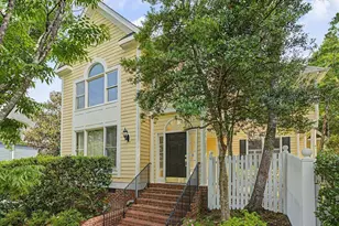 102 Winston Ridge Dr, Chapel Hill, NC 27516 - Photo 1