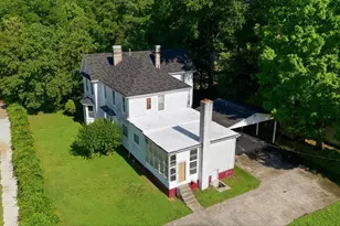 845 S Williams St, Henderson, NC 27536 - Photo 1