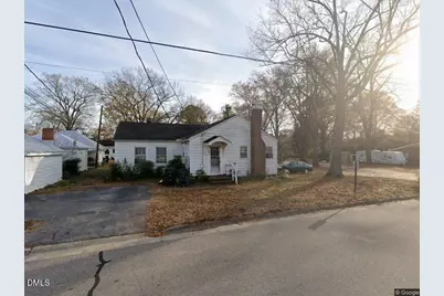 107 E Judd Street, Zebulon, NC 27597 - Photo 1