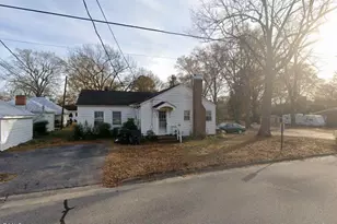 107 E Judd St, Zebulon, NC 27597 - Photo 1