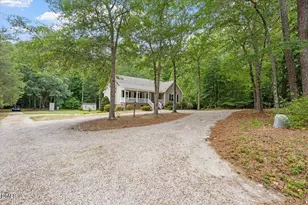 9424 N Manor Dr, Zebulon, NC 27597 - Photo 1