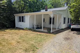 531 Lakeshore Dr, Hillsborough, NC 27278 - Photo 1