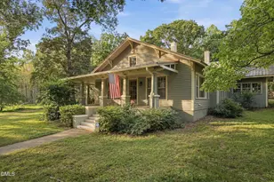 1307 S Chatham Ave, Siler City, NC 27344 - Photo 1