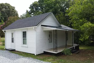 123 E Hill St, Haw River, NC 27258 - Photo 1