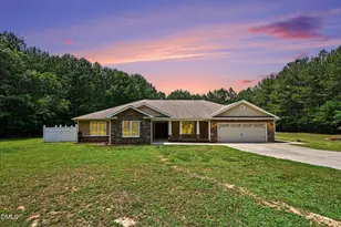 441 Foxwood Trl, Pittsboro, NC 27312 - Photo 1