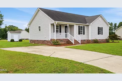 19 Via Capri Way, Four Oaks, NC 27524 - Photo 1