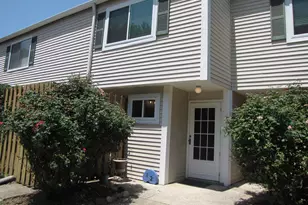 220 Elizabeth St, Chapel Hill, NC 27514 - Photo 1