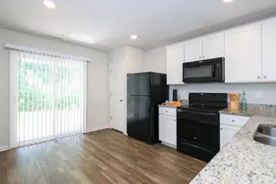 918 E Green St, Franklinton, NC 27525 - Photo 6