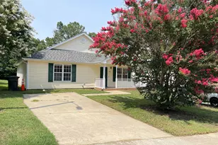 816 Elkhart Dr, Raleigh, NC 27610 - Photo 1