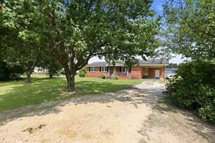 1967 Mt Olive Hwy, Newton Grove, NC 28366 - Photo 8