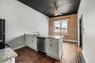 202 S Main St, Warrenton, NC 27589 - Photo 1