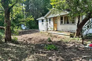 725 Barnes Dr, Spring Lake, NC 28390 - Photo 1