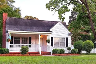 307 W 2nd Ave, Red Springs, NC 28377 - Photo 1