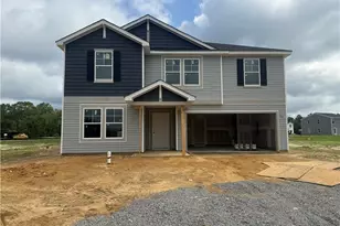 960 Sapphire Stone Ln, Hope Mills, NC 28348 - Photo 1