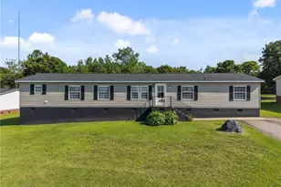 351 Prairie Ln, Lillington, NC 27546 - Photo 1