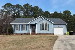 3332 Annawood Ct, Spring Lake, NC 28390 - Photo 1