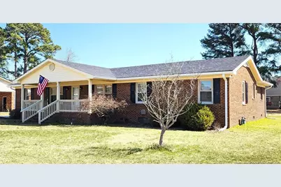 316 Carolina Avenue, Clinton, NC 28328 - Photo 1