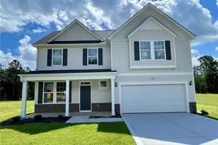 320 Pinnacle Ct, Raeford, NC 28376 - Photo 1