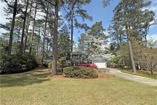 161 Lakeview Dr, Southern Pines, NC 28387 - Photo 1