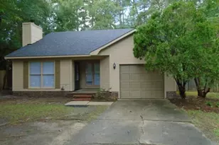 5486 Bush Ct, Hope Mills, NC 28348 - Photo 1