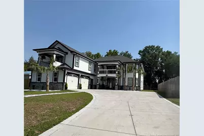 504 E Edinborough Avenue, Raeford, NC 28376 - Photo 1