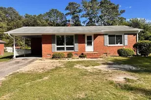 529 Grafton Ave, Fayetteville, NC 28314 - Photo 1