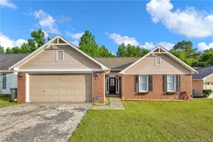 5921 Bloomsbury Dr, Fayetteville, NC 28306 - Photo 1