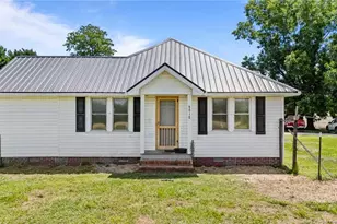 8018 Red Hill Rd, Whiteville, NC 28472 - Photo 1