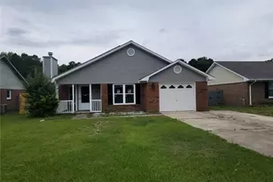 5587 Quietwood Pl, Fayetteville, NC 28304 - Photo 1