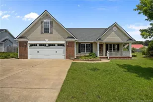 107 Hayes Ct, Raeford, NC 28376 - Photo 1