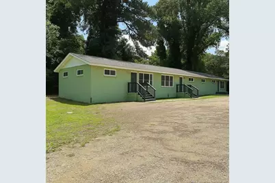 432 Squirrel Street, Fayetteville, NC 28303 - Photo 1