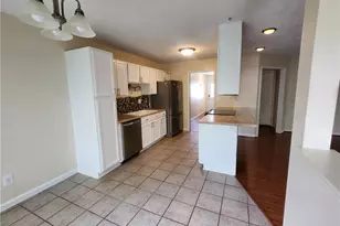 417 Sparrow Dr, Fayetteville, NC 28306 - Photo 4