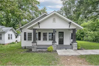 96 S Fayetteville Street, Parkton, NC 28371 - Photo 1