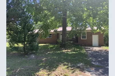 1002 Able Street, Elizabethtown, NC 28337 - Photo 1