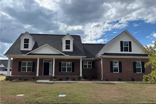 317 Baymeadow Bnd, Lumberton, NC 28358 - Photo 1