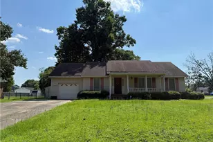 1886 Windlock Dr, Fayetteville, NC 28304 - Photo 1