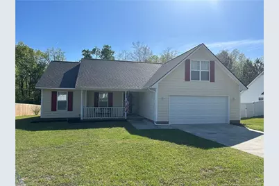 108 Raymond, Raeford, NC 28376 - Photo 1