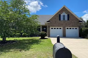 91 Canyon Ct, Sanford, NC 27332 - Photo 1