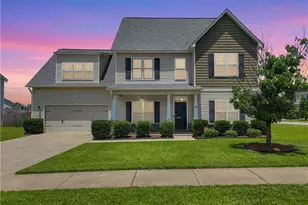 196 Wedgefield Dr, Raeford, NC 28376 - Photo 1