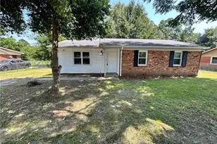 6539 Amanda Cir, Fayetteville, NC 28304 - Photo 1