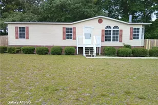 5646 Medicus Ln, Hope Mills, NC 28348 - Photo 1