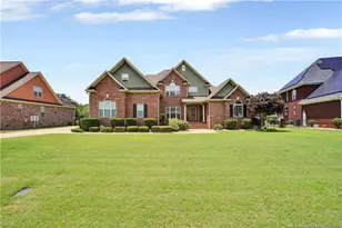 2825 Sand Trap Ln, Hope Mills, NC 28348 - Photo 1