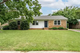 4450 Chesterbrook Dr, Fayetteville, NC 28314 - Photo 1