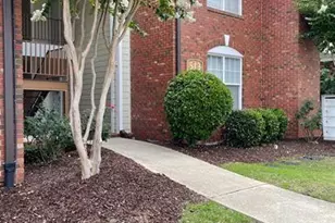 513 Meadowland Ct, Hope Mills, NC 28348 - Photo 1