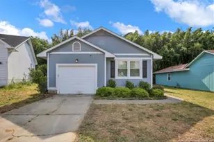 577 Jennings Farm Rd, Fayetteville, NC 28314 - Photo 1