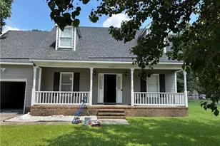 1933 Windlock Dr, Fayetteville, NC 28304 - Photo 1