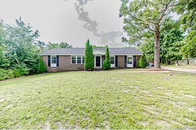 616 Dandridge Drive, Fayetteville, NC 28303 - Photo 1