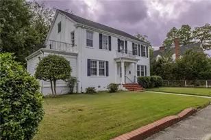 206 E 10th St, Lumberton, NC 28358 - Photo 1