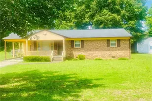 150 Church Cir Ln, Bunnlevel, NC 28323 - Photo 1