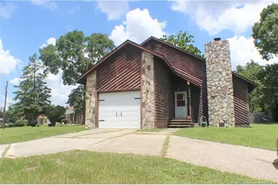 6398 Hawfield Drive, Fayetteville, NC 28303 - Photo 1